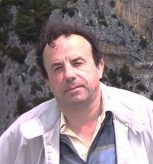 Alain Moreau spécialiste du paranormal depuis 40 ans - publications de nombreux livres.
